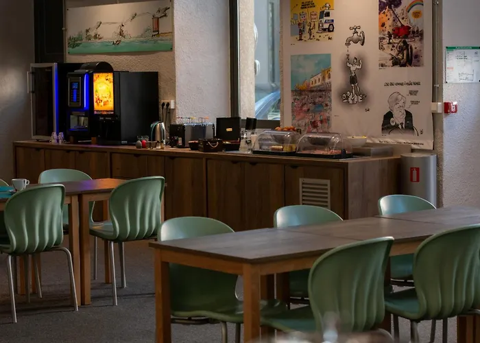 Отель Du Musee De L'eau Понт-ан-Руайан