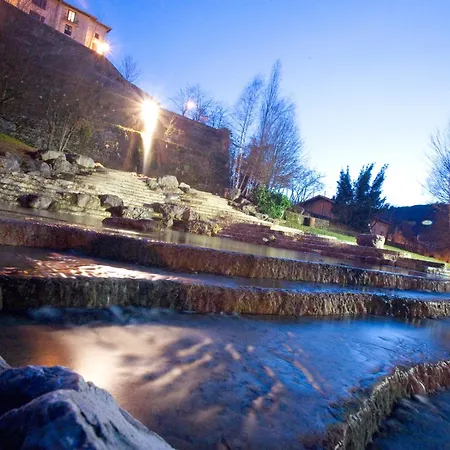 فندق Du Musee De L'eau