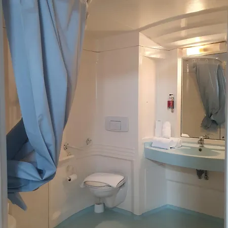 Du Musée De L'eau Hotel 3*